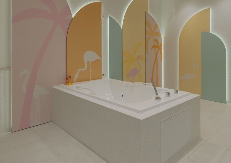 FRIDOLINA Badezimmer - Badewanne